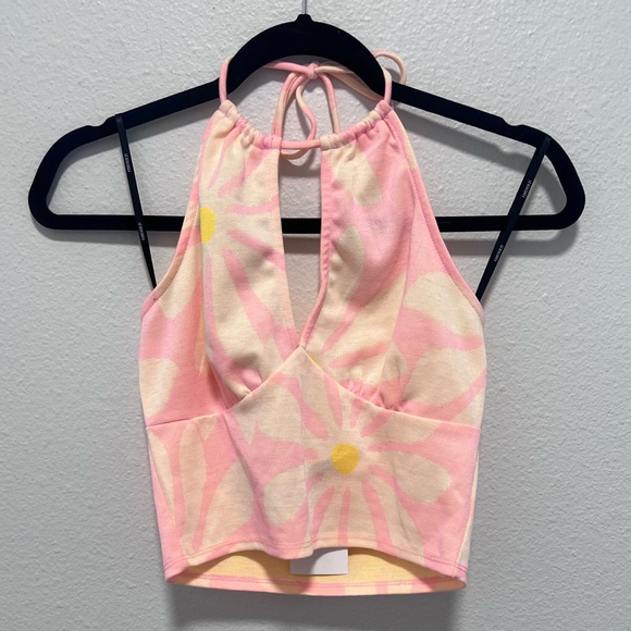 Forever 21 Pink Yellow Daisy Halter Top Size Medium - Picture 3 of 5